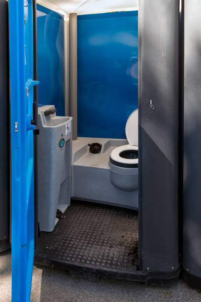 Best Emergency porta potty rental  in Burlington, KS
